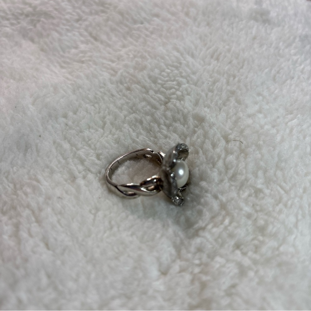 Vintage EA Affinity Diamond Sterling Silver 10mm Pearl Flower Ring Size 8 - Picture 3 of 7